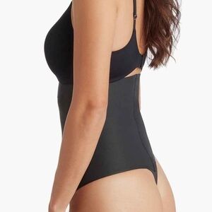 TC Black High-Waisted Firm Control Sleek Essentials High Waist Thong size small